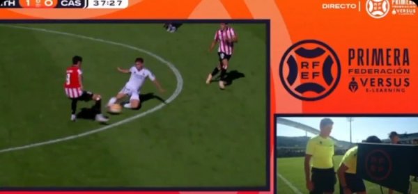 Marca: Real Madrid Castia cũng nhận được một thẻ đỏ gây tranh cãi, câu lạc bộ tức giận và sẽ kháng c