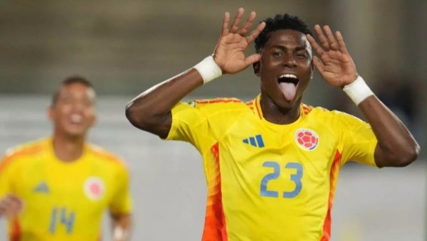 Đừng đến Barcelona! Mỗi cơ thể: Ngôi sao Colombia Nessel đã ký hợp đồng với Crusello